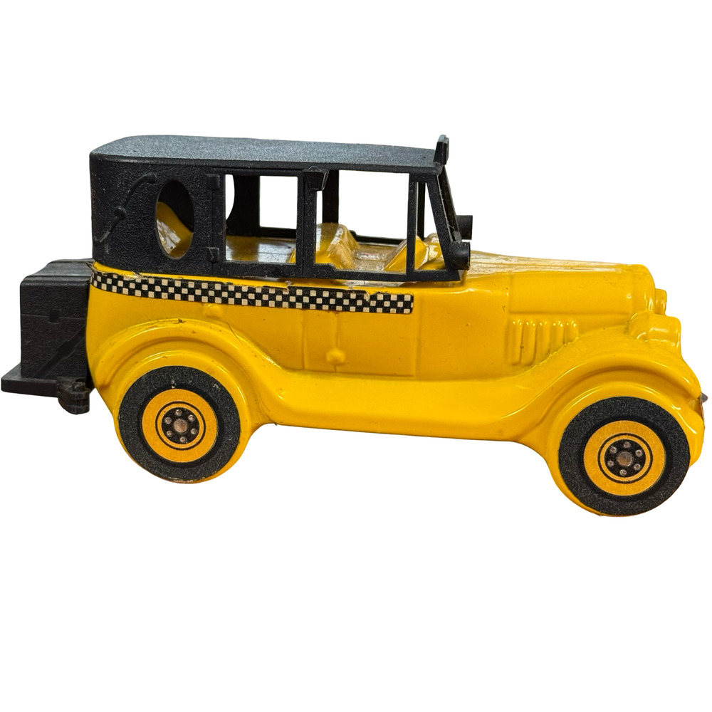 Avon Vintage 1926 Checker Cab Yellow Taxi Decanter Bottle Cologne Glass Empty